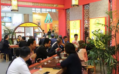 厚礼迎知己 静待佳人来