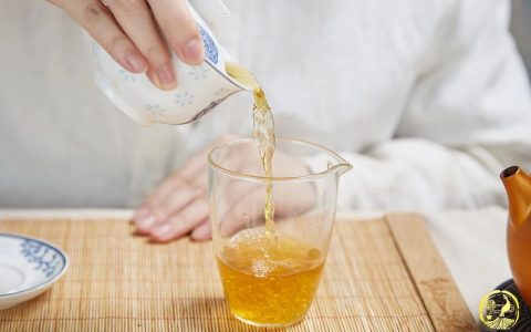  福今茶业带你品味茶道传承温馨口感