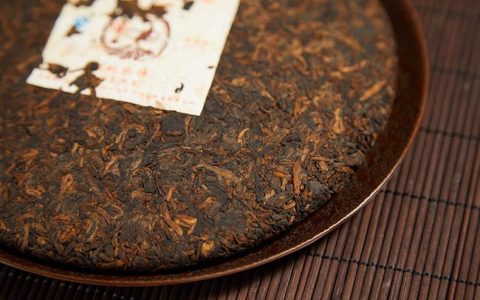 敬茶养生：福今普洱茶如何改善身体健康
